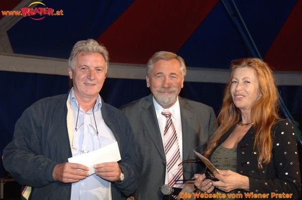 Peter Rapp mit zwei weiteren Gästen bei der Praterrummel-Veranstaltung